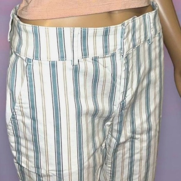 Loft Size 6 Striped Straight Leg Slacks - Picture 8 of 11